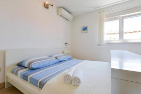 Apartments Punta Amica